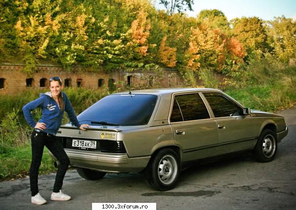 renault turbo-dx 1990 pasiunea mea 25-ul din fotografia postata anterior, alaturi lui, rusoaica