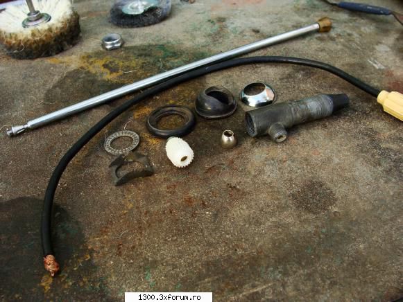 Clementina, Dacia 1300 din 1979 - am inlocuit antena incompleta cu cu una de 1100 - Masina mea Dacia 1300