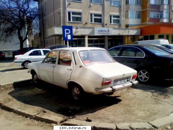 Dacii 1300 intalnite de noi prin orasele tarii. - Una frumoasa, langa o alta biserica din - Diverse auto
