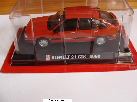 Renault 21 GTS Symphonie 1991 - cu macheta Renault 21 GTS 1990 1:43 rosie - "Vechitura" mea