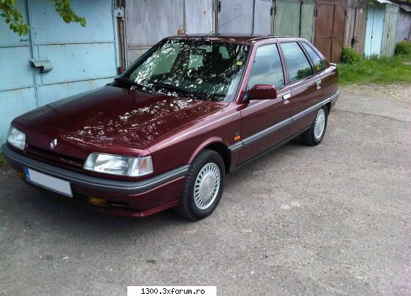 Renault 21 GTS Symphonie 1991 - Masina are acum o alta optiune, jantele din - "Vechitura" mea