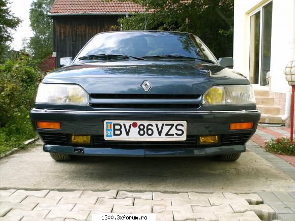 Renault 25 Turbo-DX 1990 - Pasiunea mea - - Cea mai reusita fotografie facuta de mine, cu ea - "Vechitura" mea