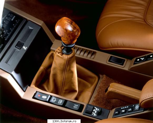 Renault 25 Turbo-DX 1990 - Pasiunea mea - - daca intru numai putin in detalii arata cam asa - "Vechitura" mea