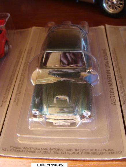 Revista cu machete Deagostini. - Aston Martin DB4 Coupe - Modelism si machete