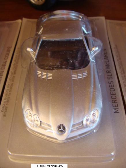 Revista cu machete Deagostini. - Mercedes SLR McLaren - Modelism si machete