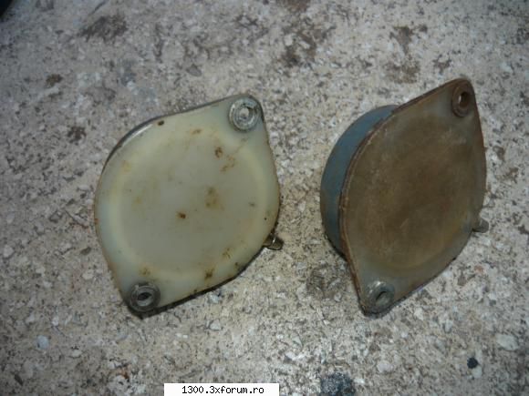 poza 2 piese dacia 1300,aro ,diverse